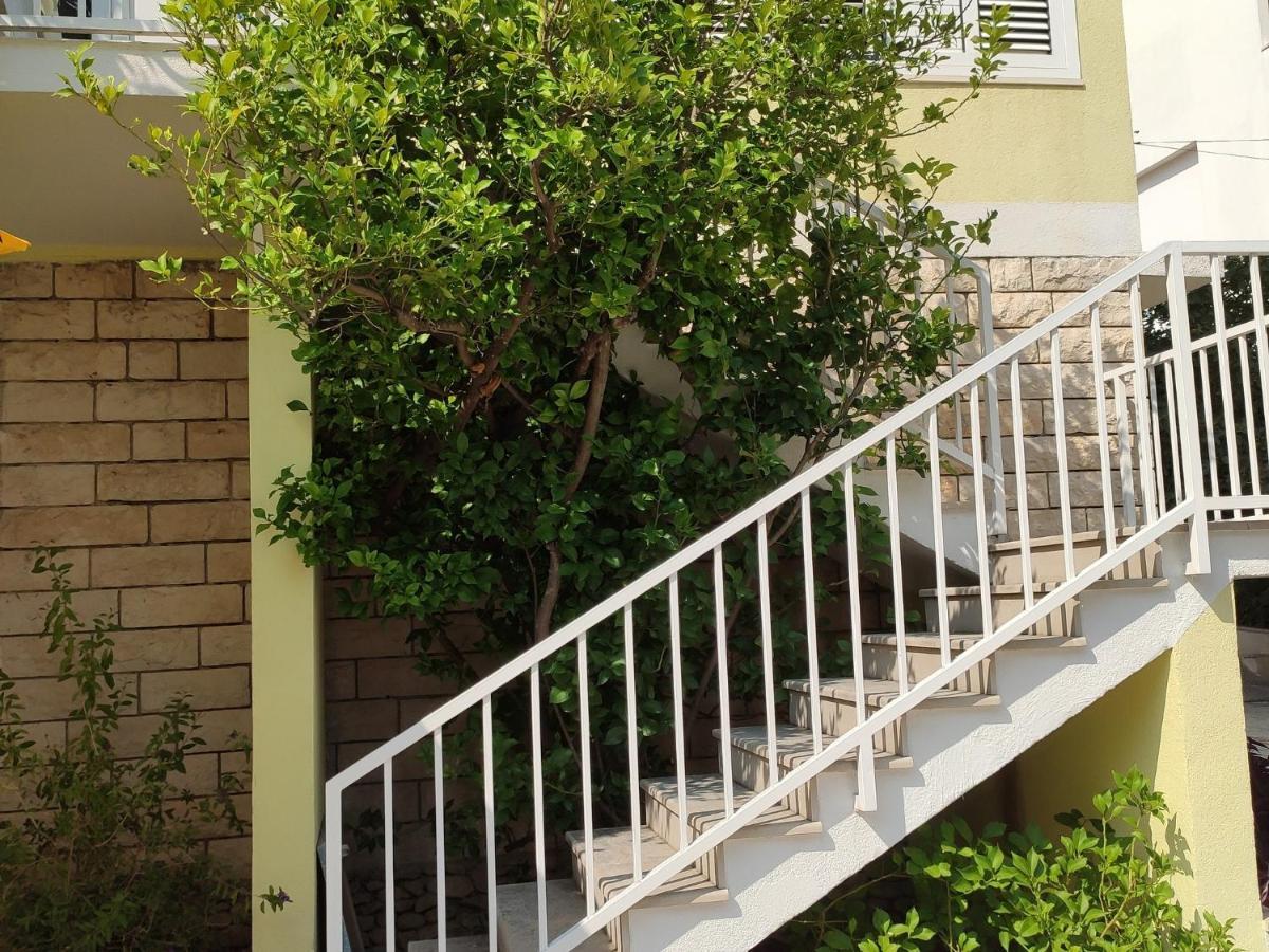 Apartments Ivo Makarska Exterior foto